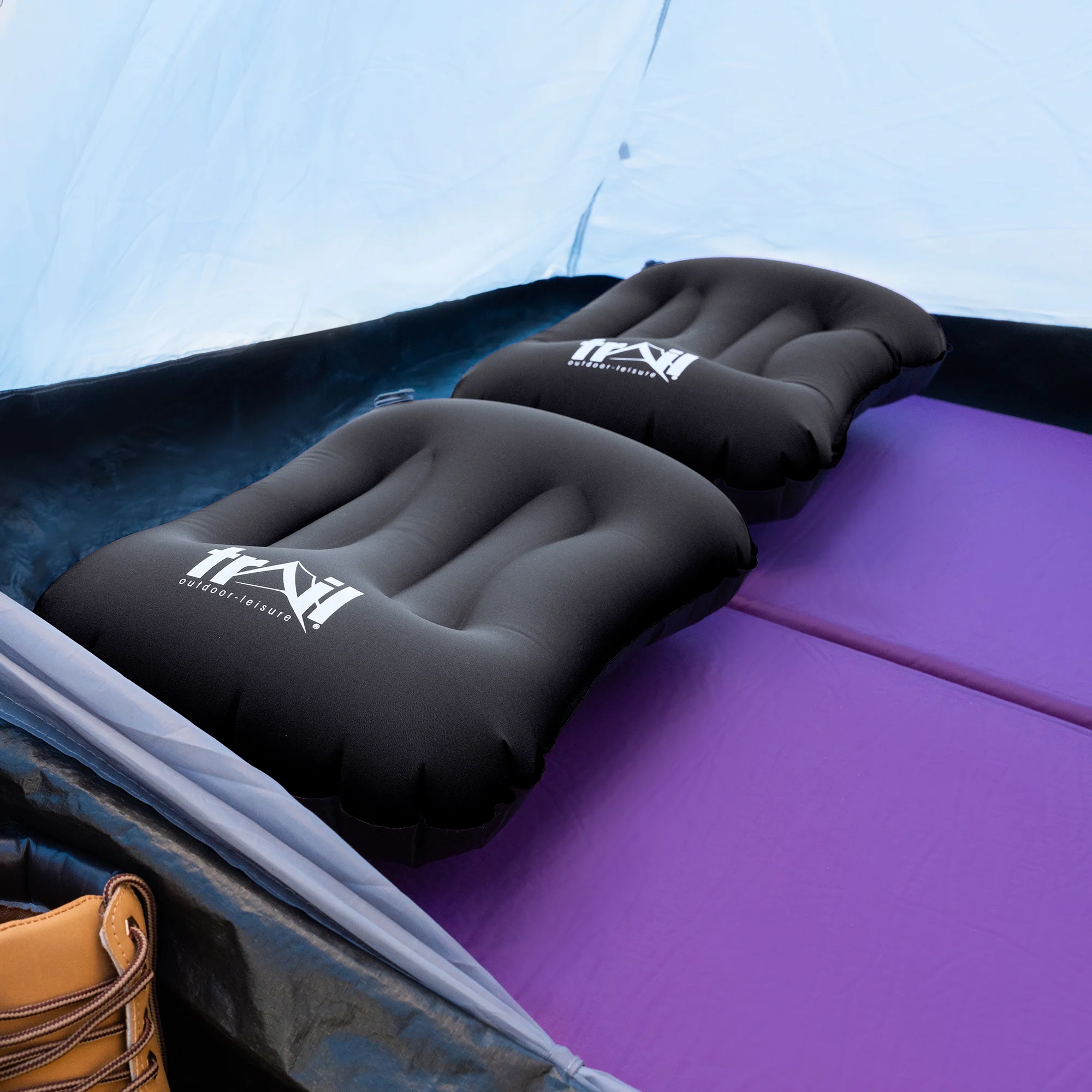 Deluxe Inflatable Camping Pillows - Image 20