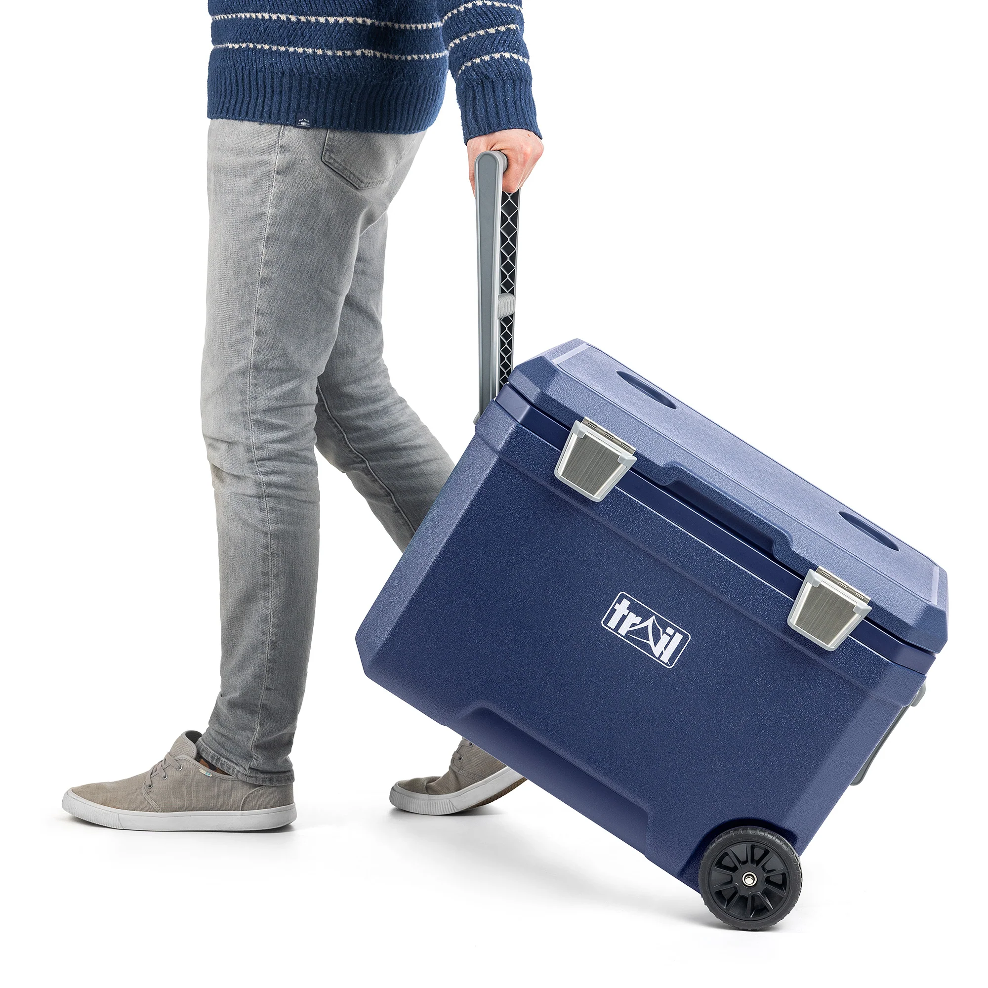 Large 45L Cool Box on Wheels - Image 5