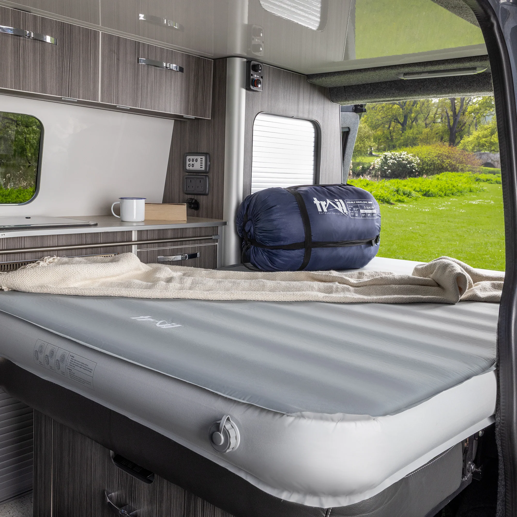 Deluxe Self Inflating Campervan Mattress - Image 4